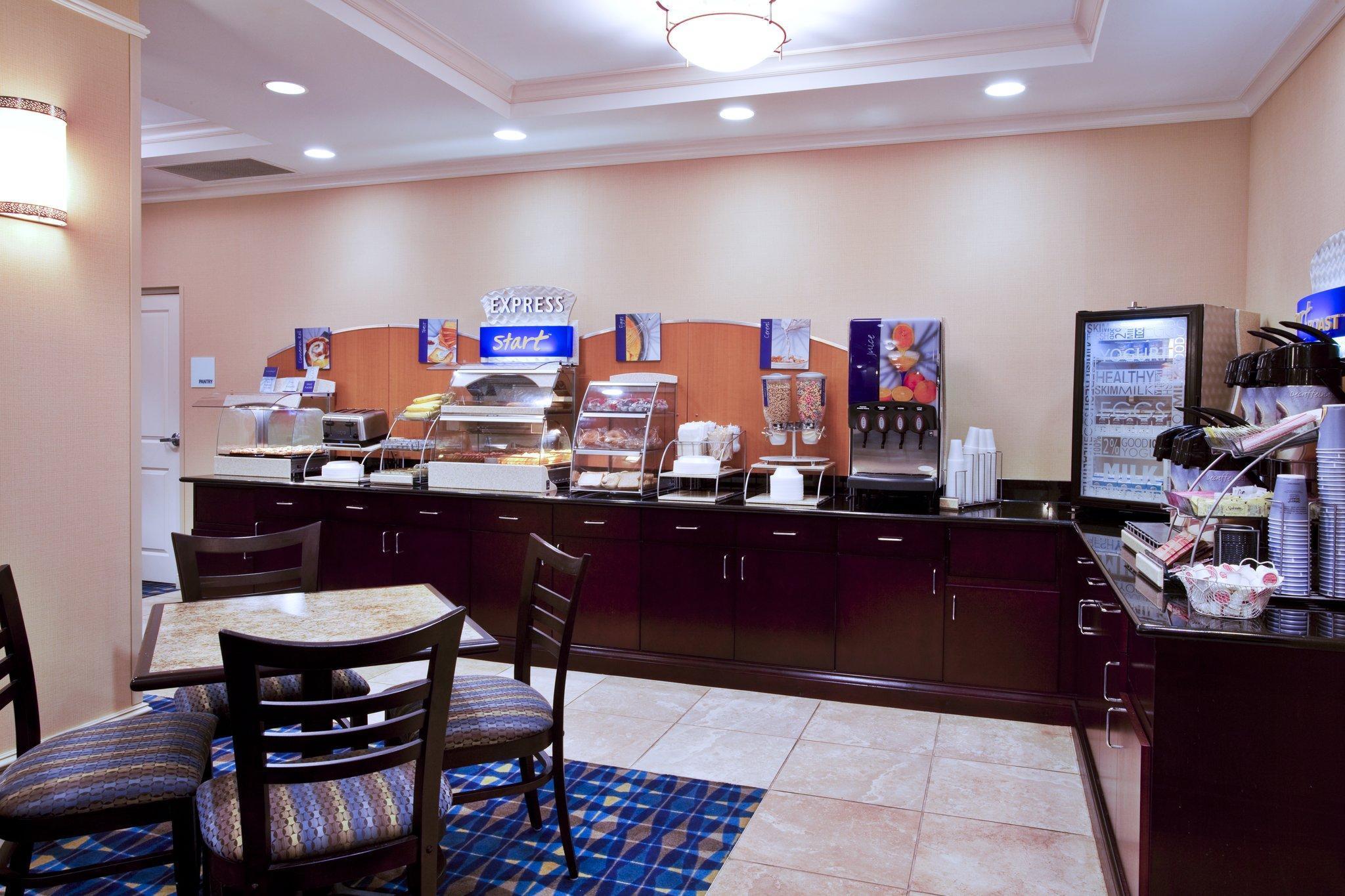 Holiday Inn Express Hotel & Suites Fort Pierce West By Ihg Ngoại thất bức ảnh